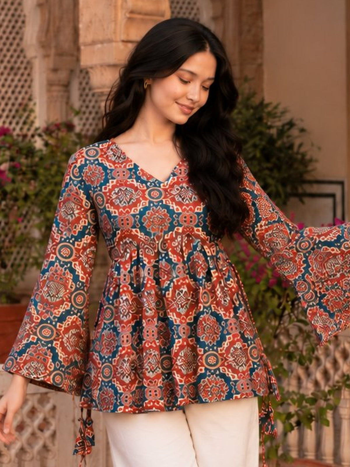 RED & TEAL FOLK FUSION PRINT KURTI